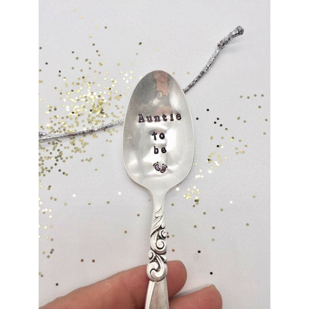 Auntie reveal spoon. - samirahcollections